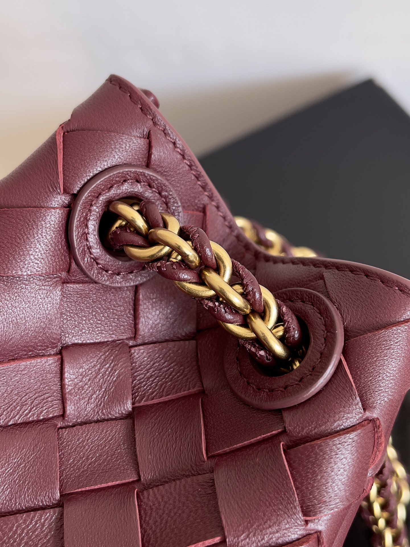BOTTEGA VENETA New Chain Parachute Bag 817175