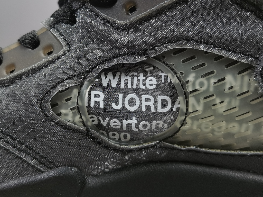 Off-White™ x Air Jordan Retro 5BlackMuslin-Fire Red CT8480-001