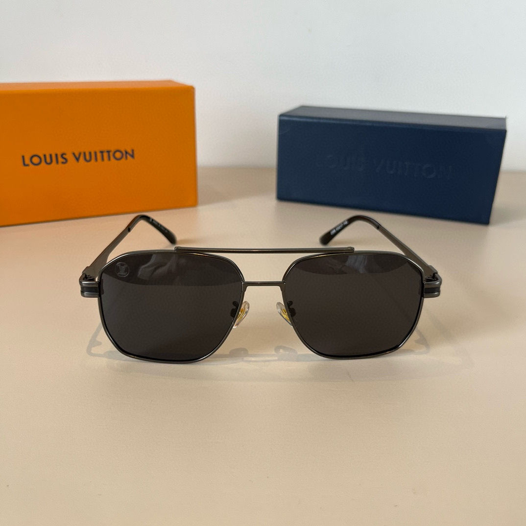 Louis Vuitton square-frame sunglasses