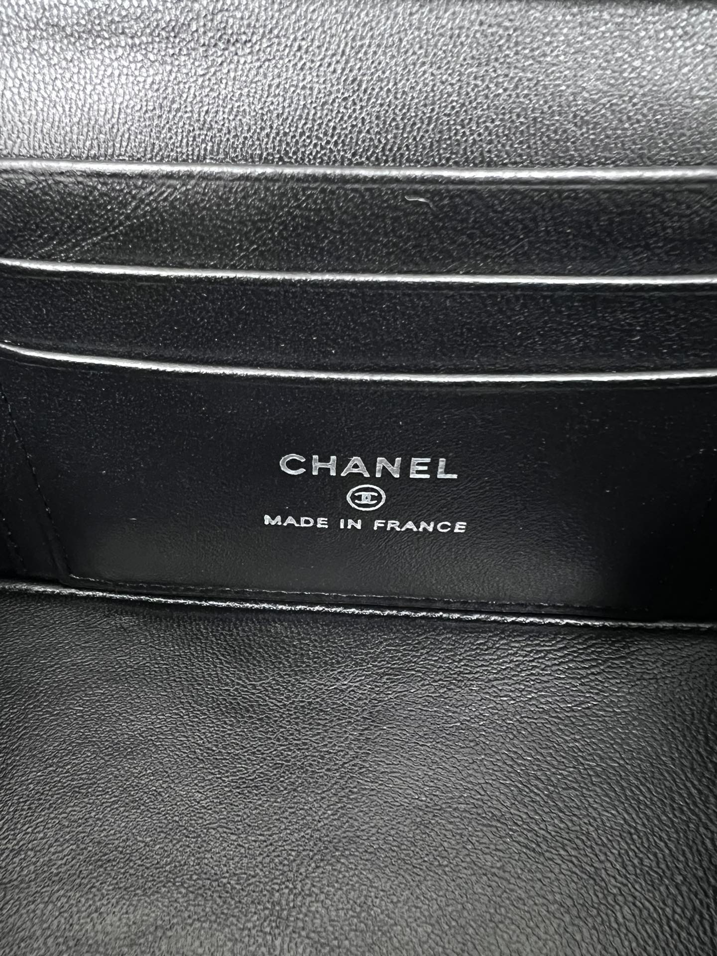 Chanel 24A Tote Box Bag AP2199