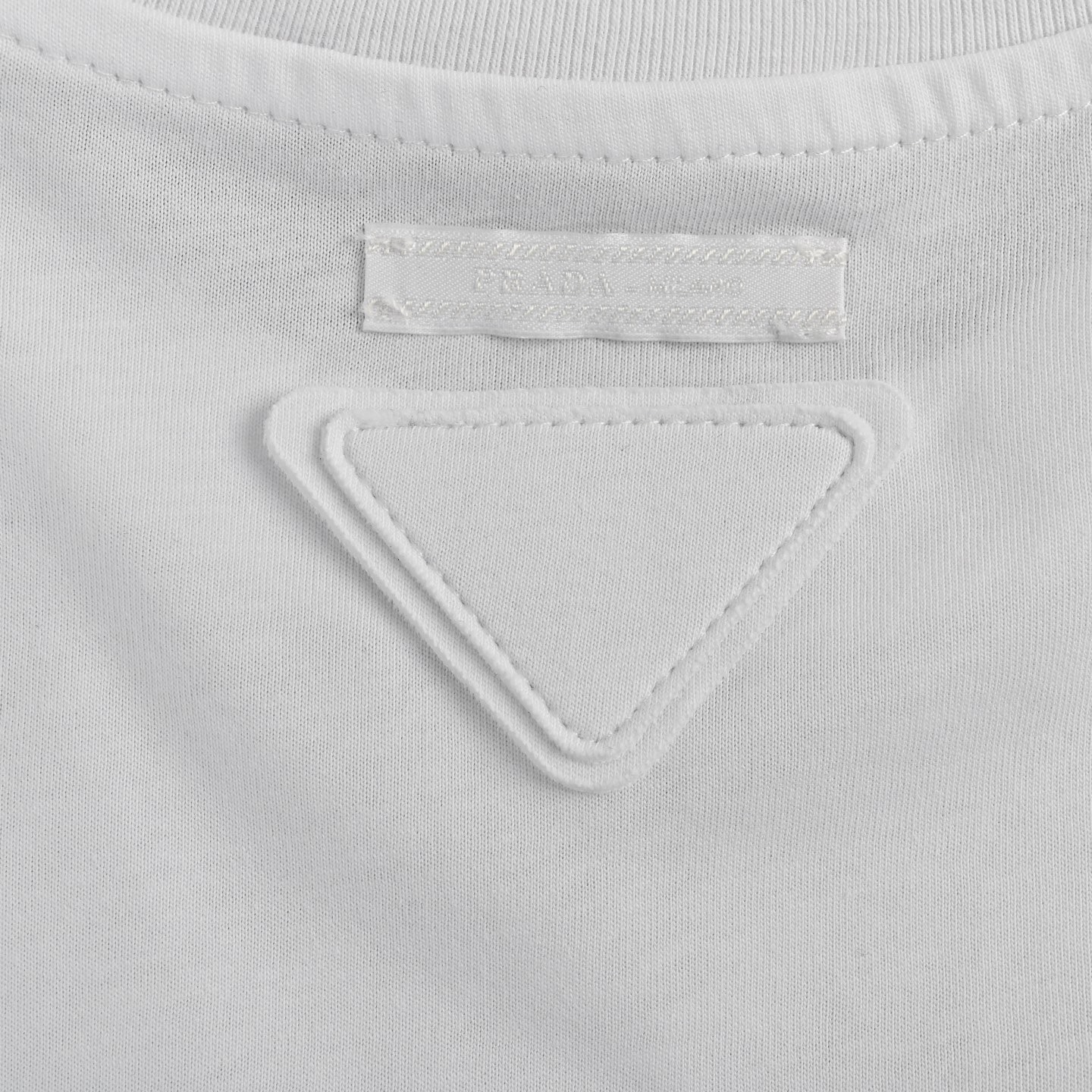 Prada 25ss women's triangle logo long-sleeved T-shirt