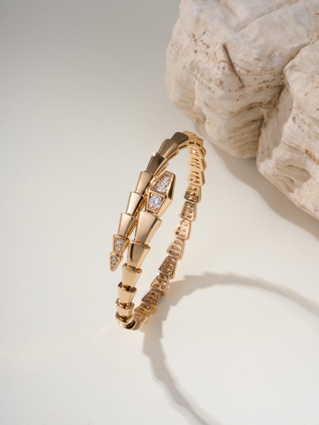 Bulgari head and tail diamond elastic snake bracelet