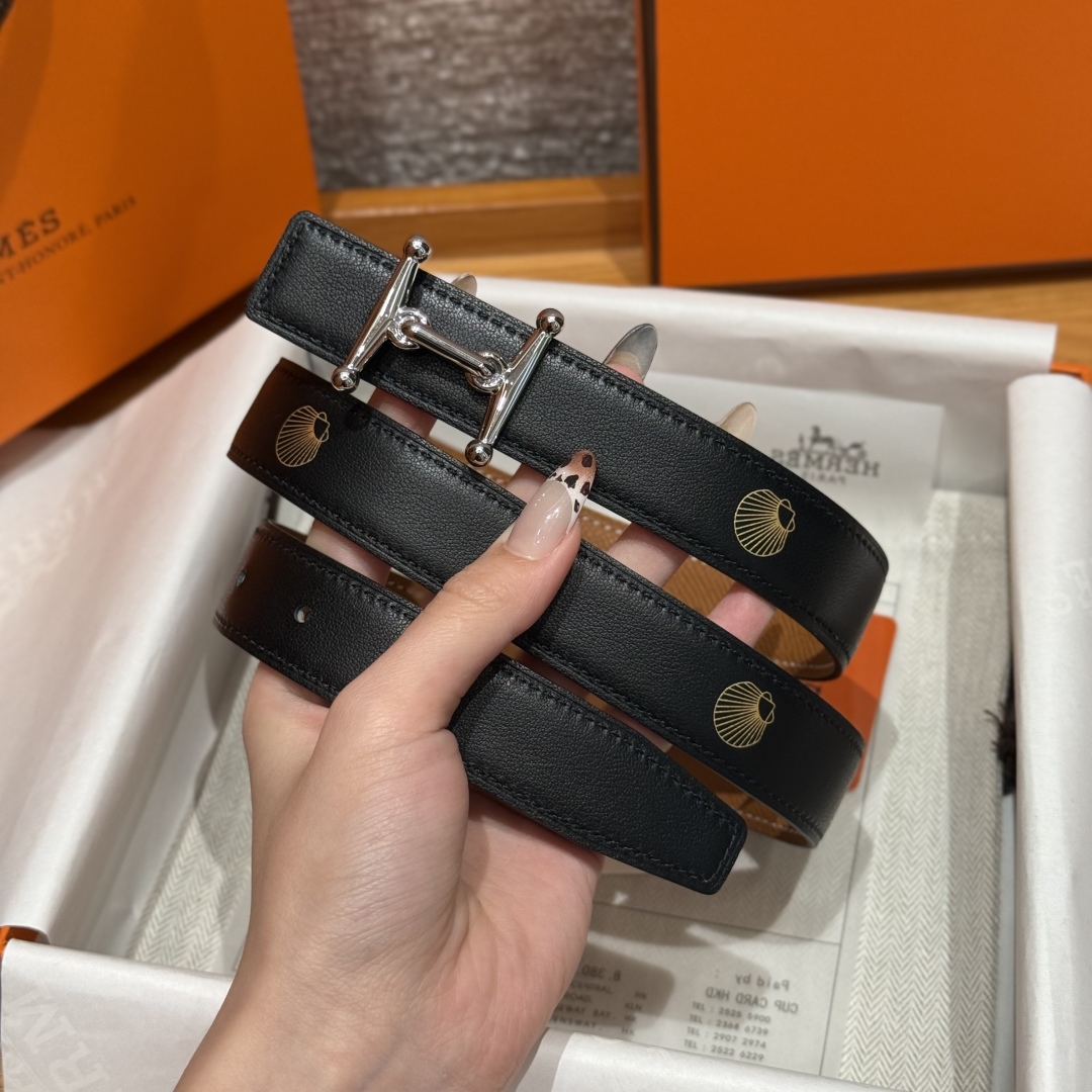 Hermès Women's Shell Element Double-Sided Leather Belt 2.4cm Width