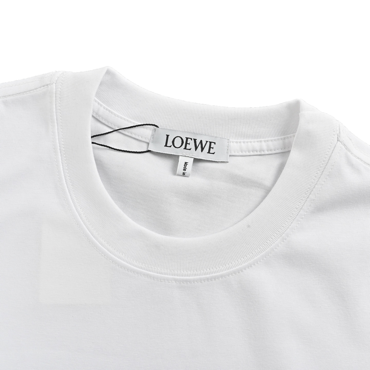 Loewe suna fujita joint whale girl embroidered short sleeve