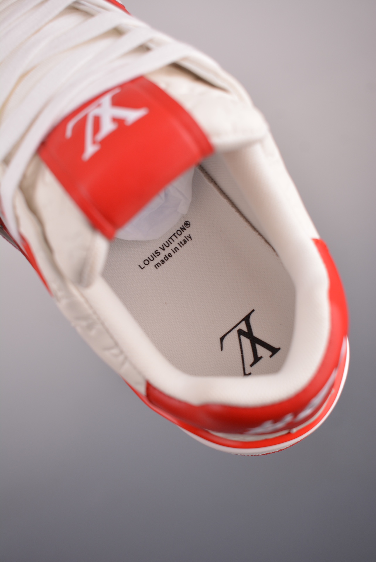 Louis Vuitton Trainer Sneaker Low Red and White Signature Edition 1ABOJX