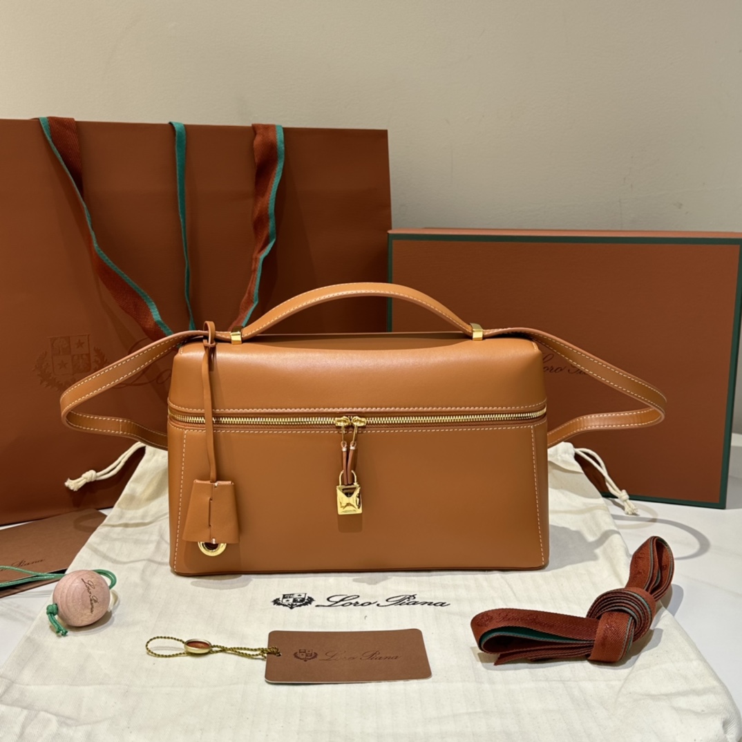Loro Piana Extra L27 bag