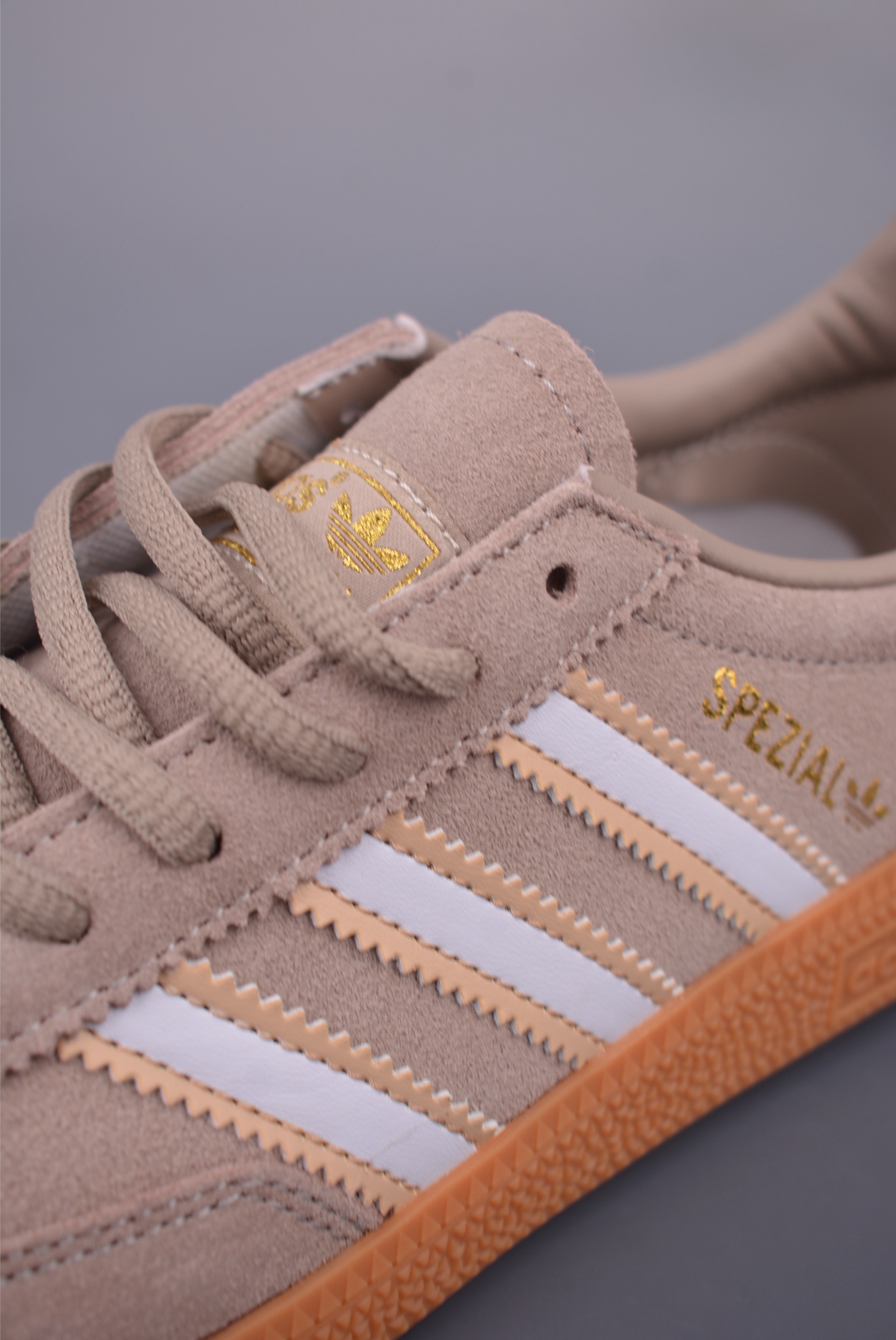 Adidas Handball Spezial “Chalky Brown” JH5443