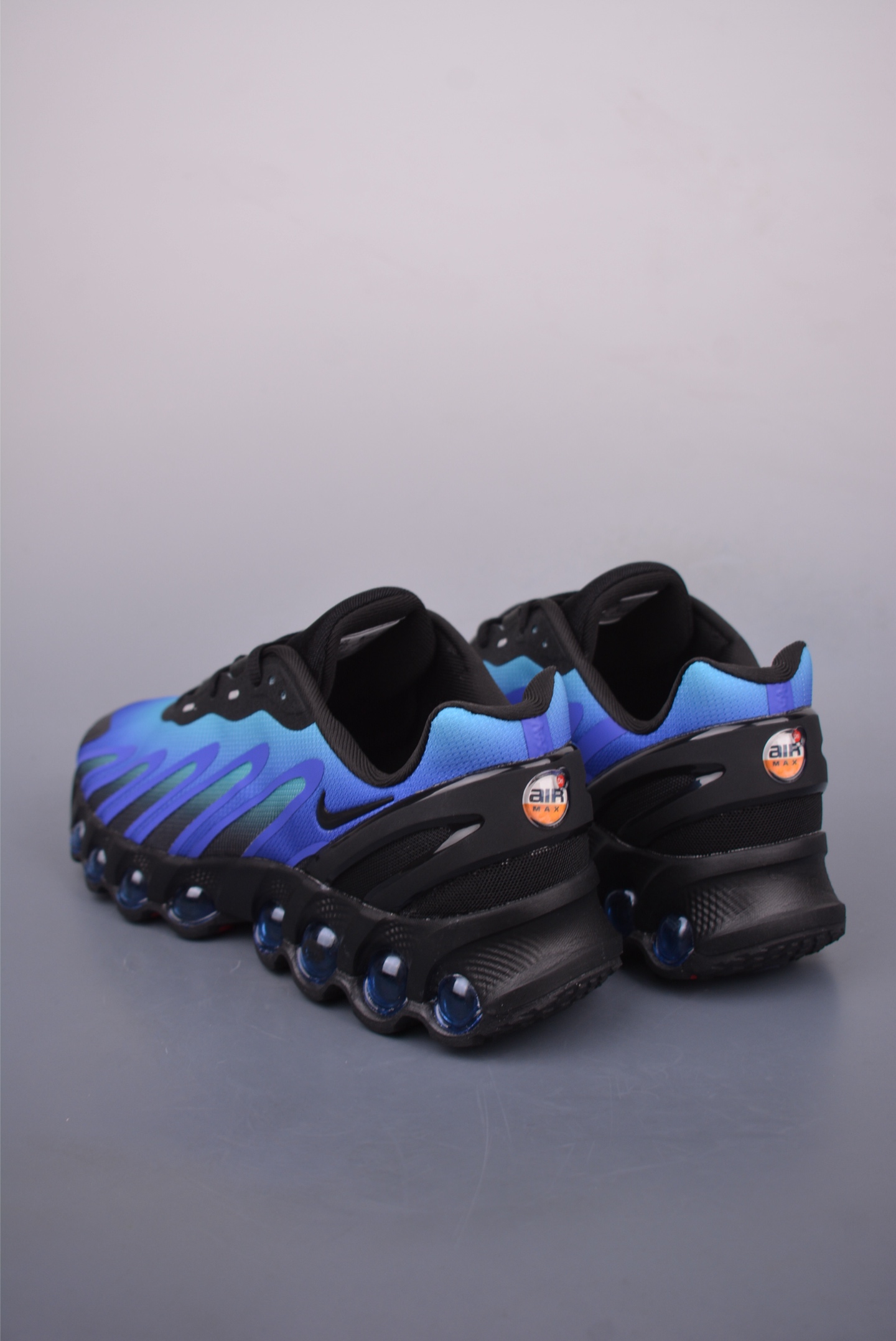 Nike Air Max DN8 running shoes royal blue black FQ7860-019