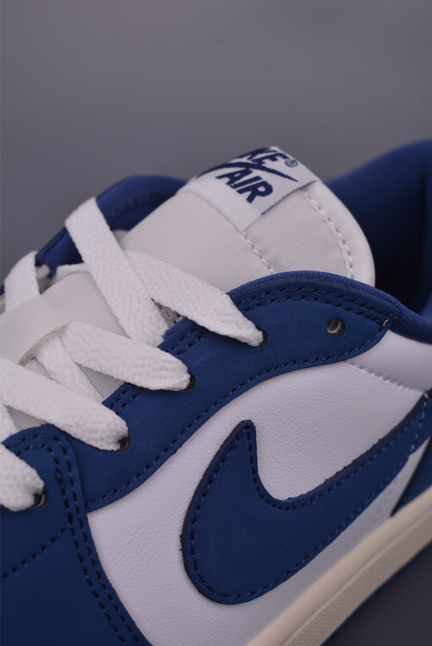 Air Jordan 1 Low OG 