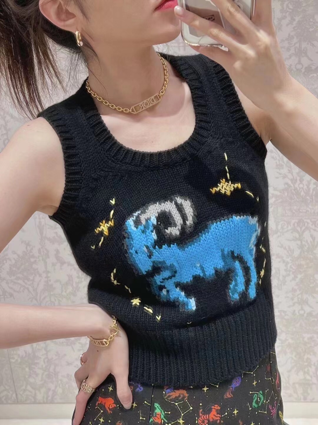 Dior hollow letter necklace