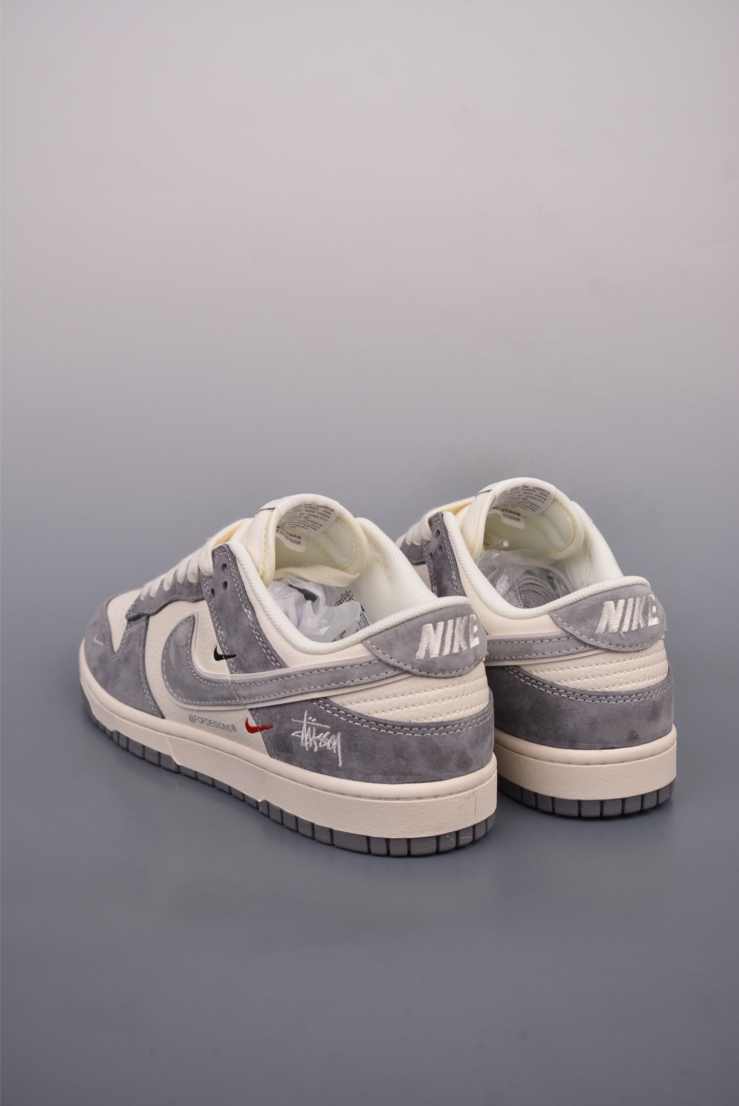 Stussy x Nike By You SB Dunk Low Retro SP Dark Grey Off-White YX5066-252