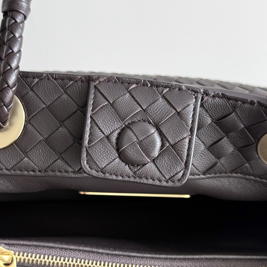 Bottega Veneta Basket New Woven Tote Bag 836261