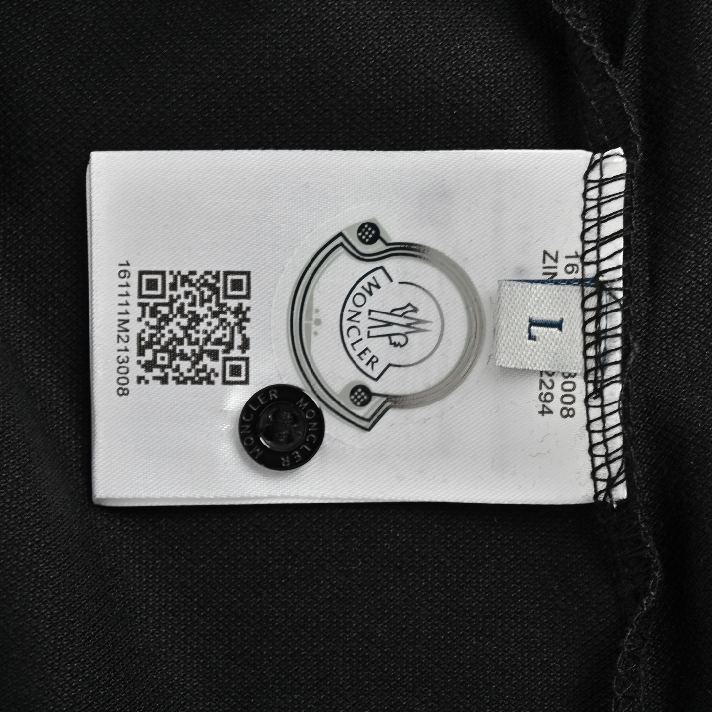 Moncler 25ss embroidered logo polo short sleeve