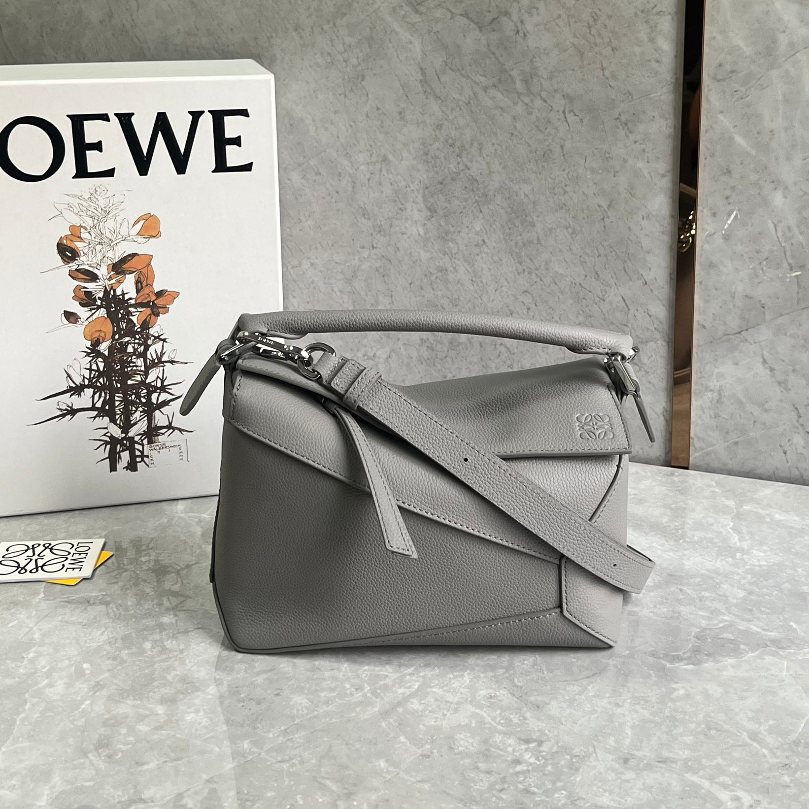 Loewe suede colorblocked zzle bag 0681