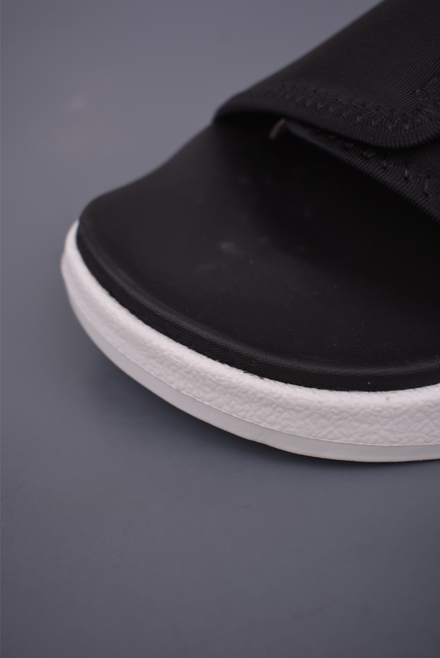 Adilette Sandal 4.0 HP3096