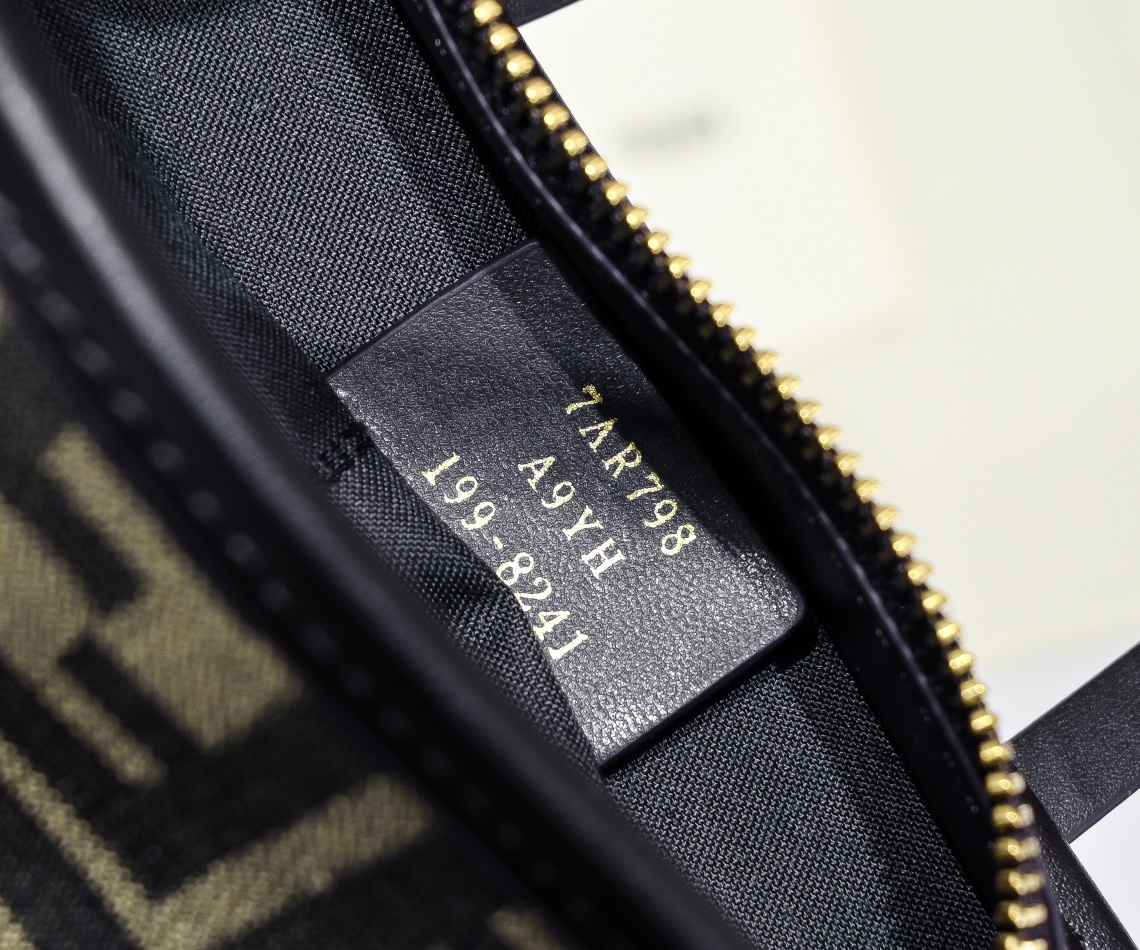 FENDI Monogram Roll Mini Vegetable Basket 7723