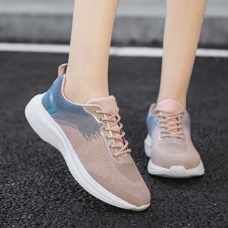 Women's Flying Woven Fashion Casual Sneakers