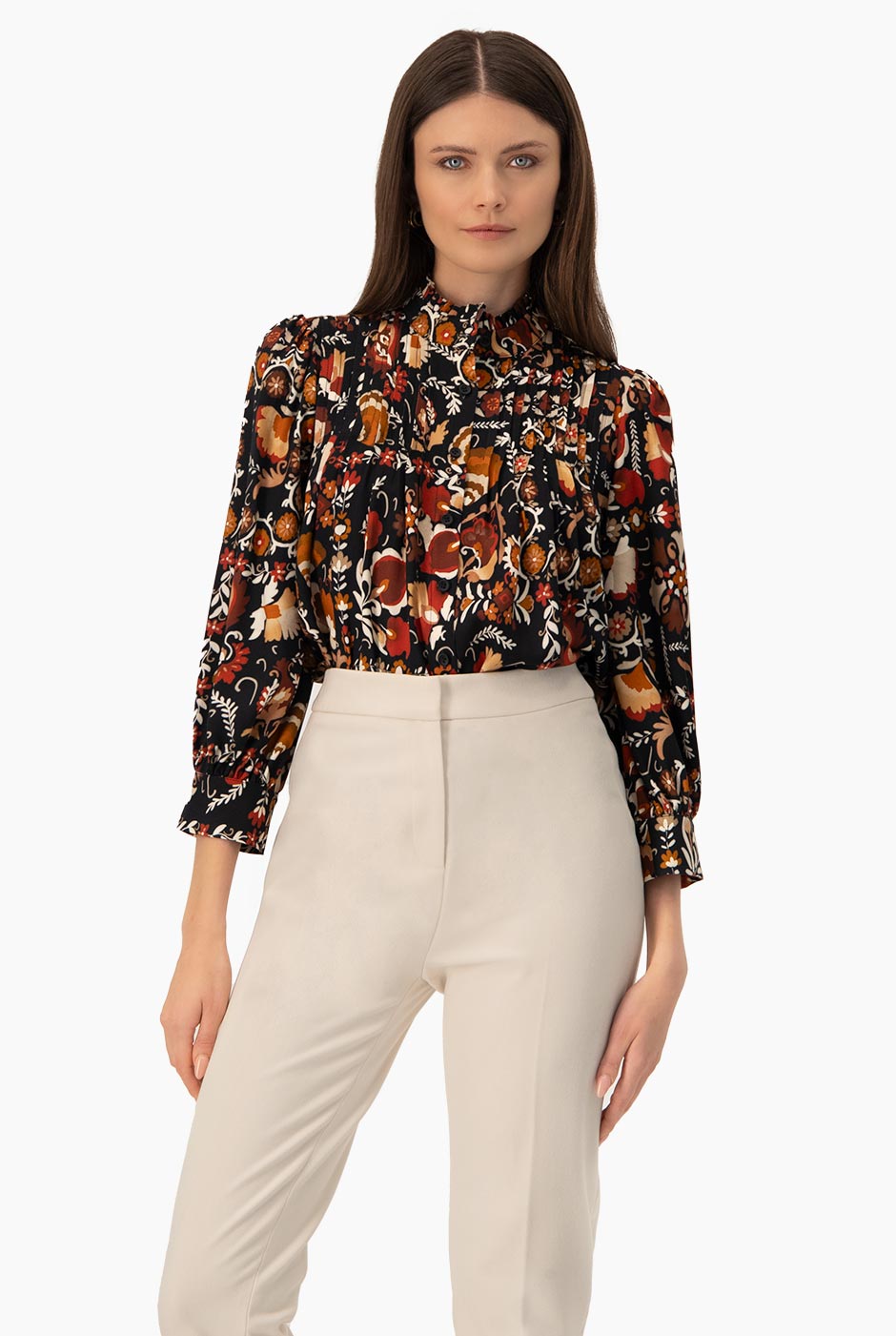 Blusa estampada y manga larga