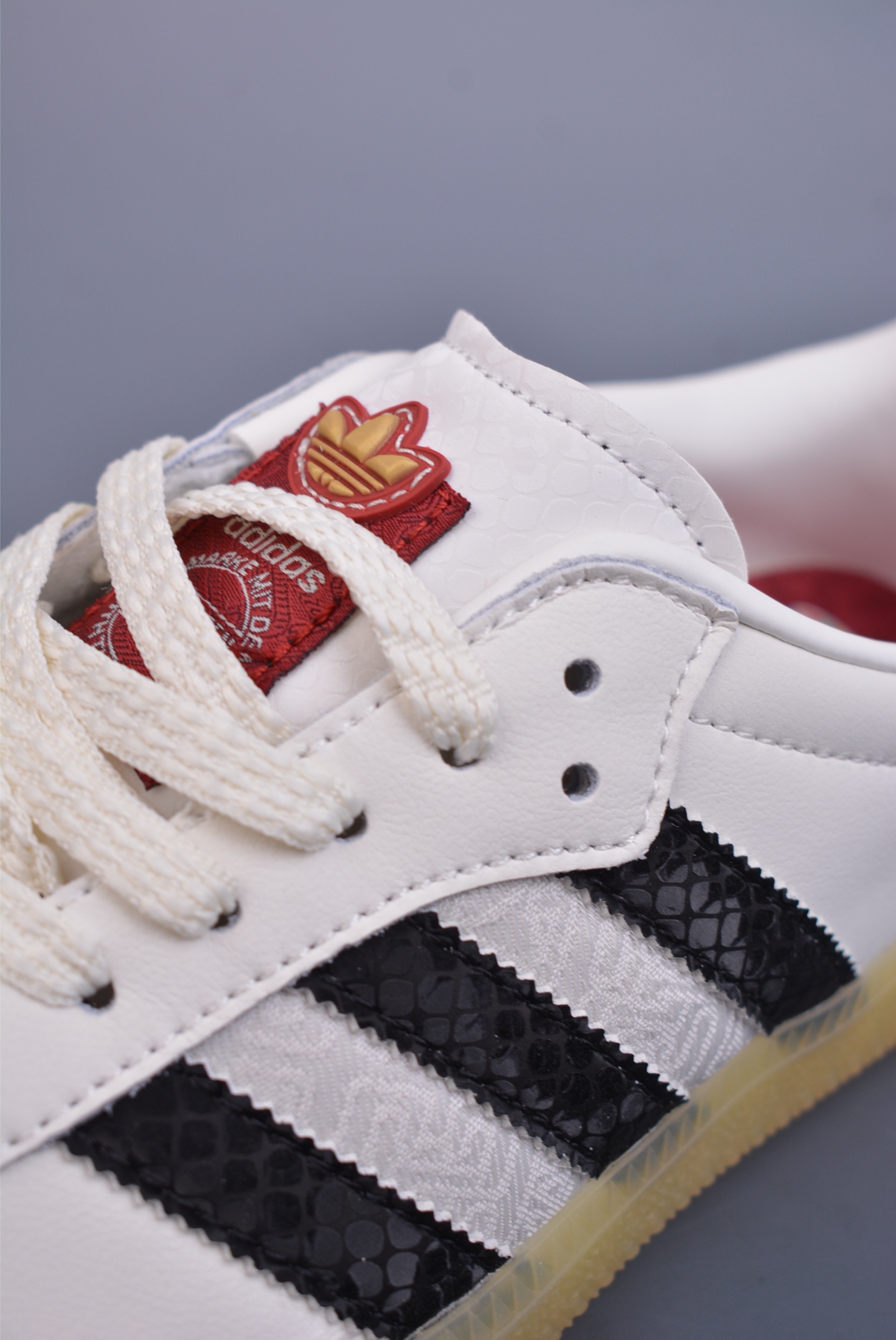 Adidas Originals Samba OG Snake Year Limited Edition Sports Shoes JQ5976