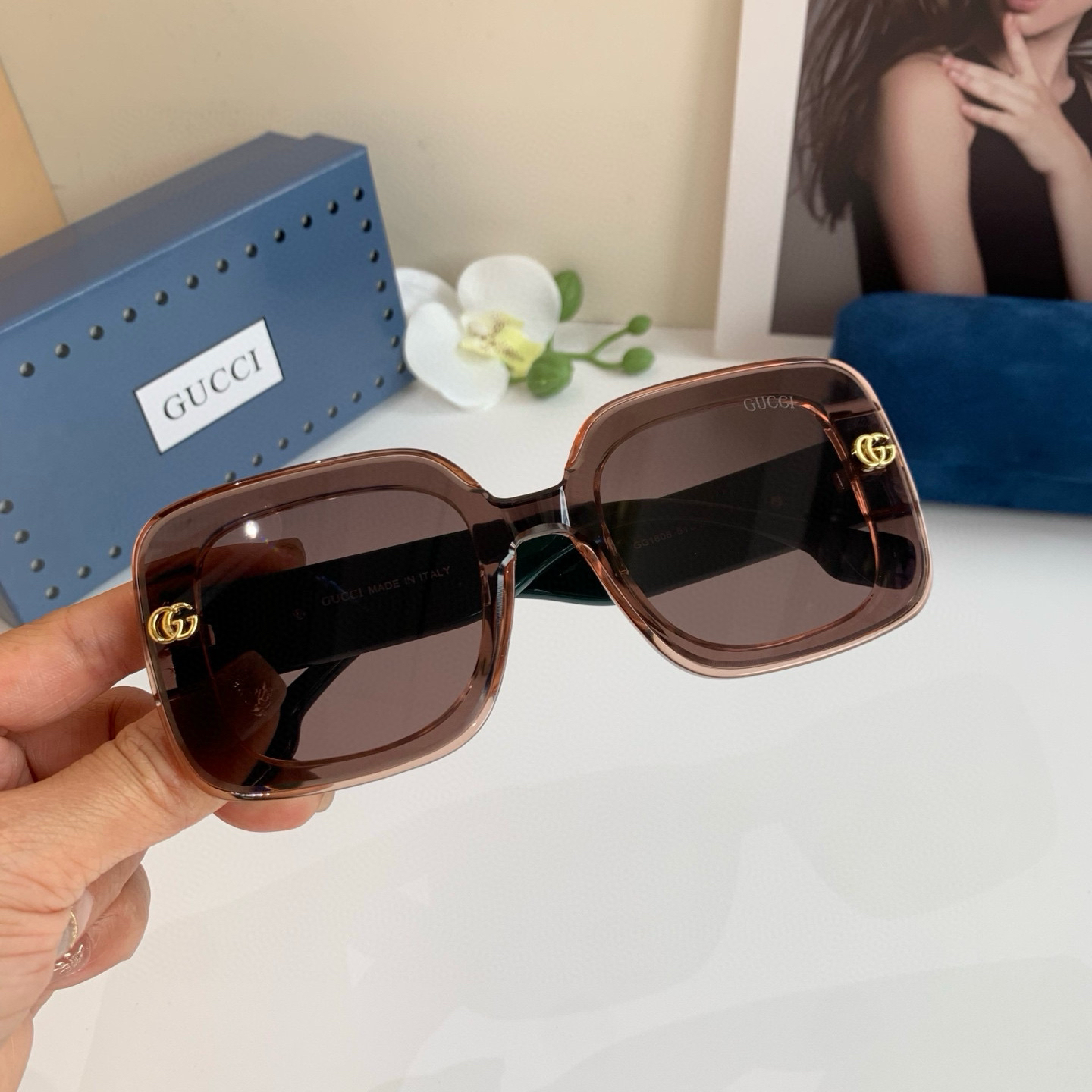 Gucci Square Frame Sunglasses