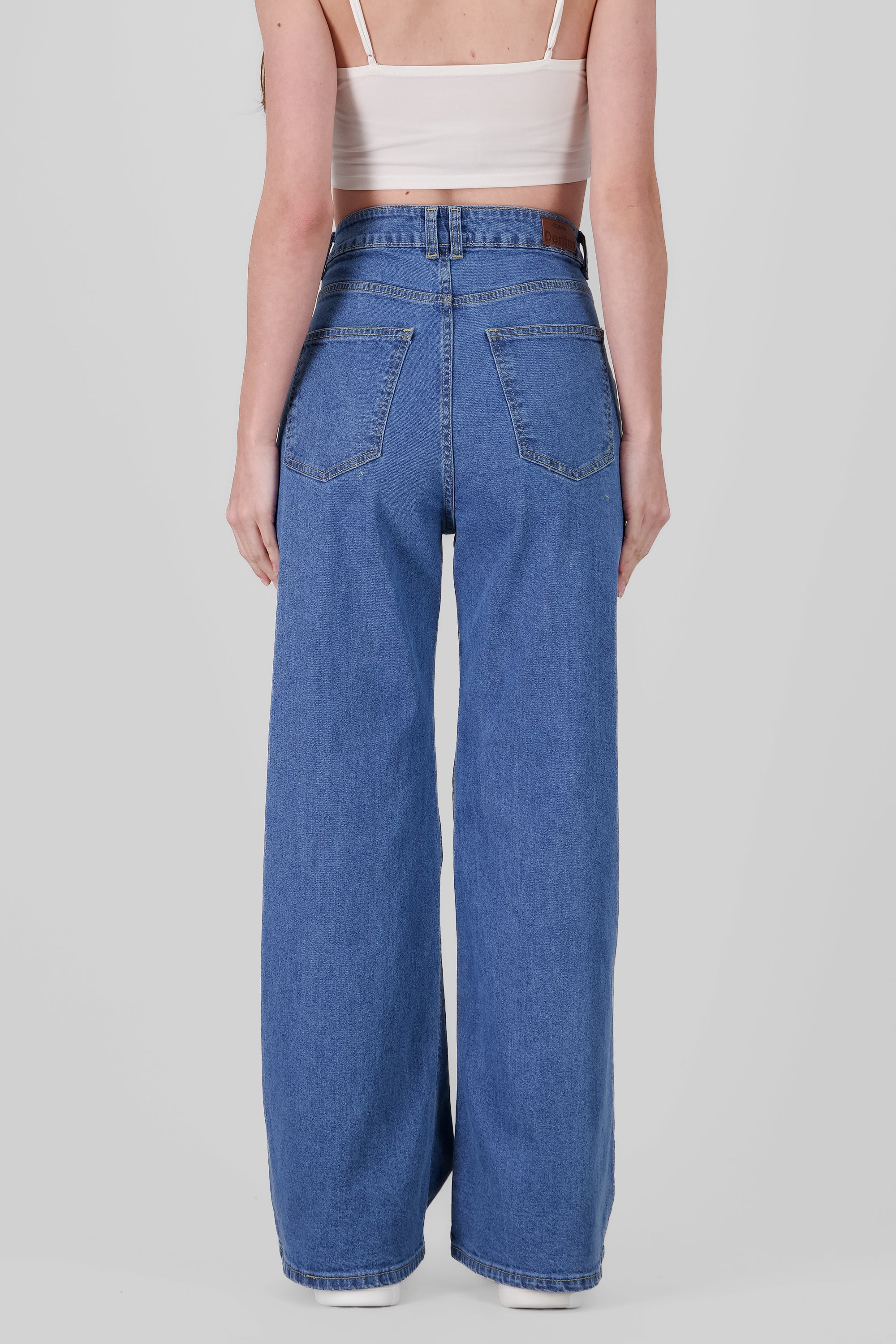 Mid Rise Wide Leg Jeans