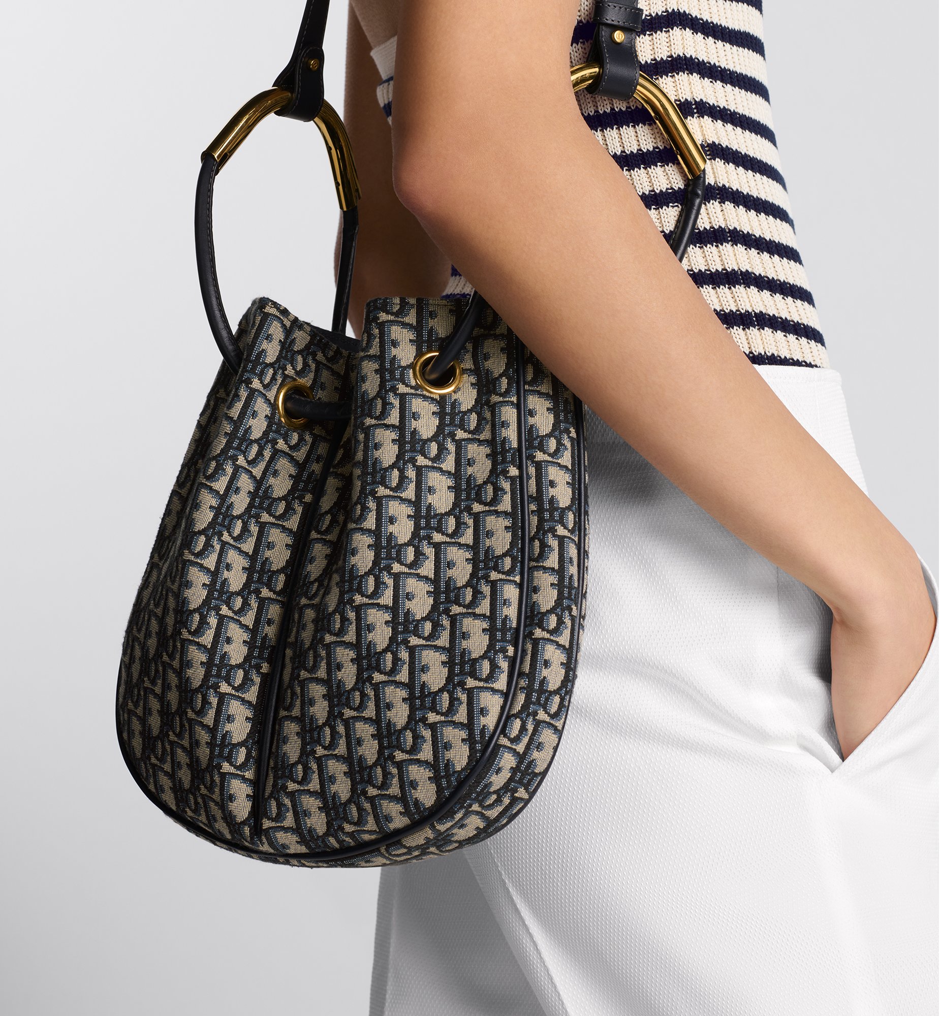Dior Medium Dior Nolita Bag M2312UTZQ_M928