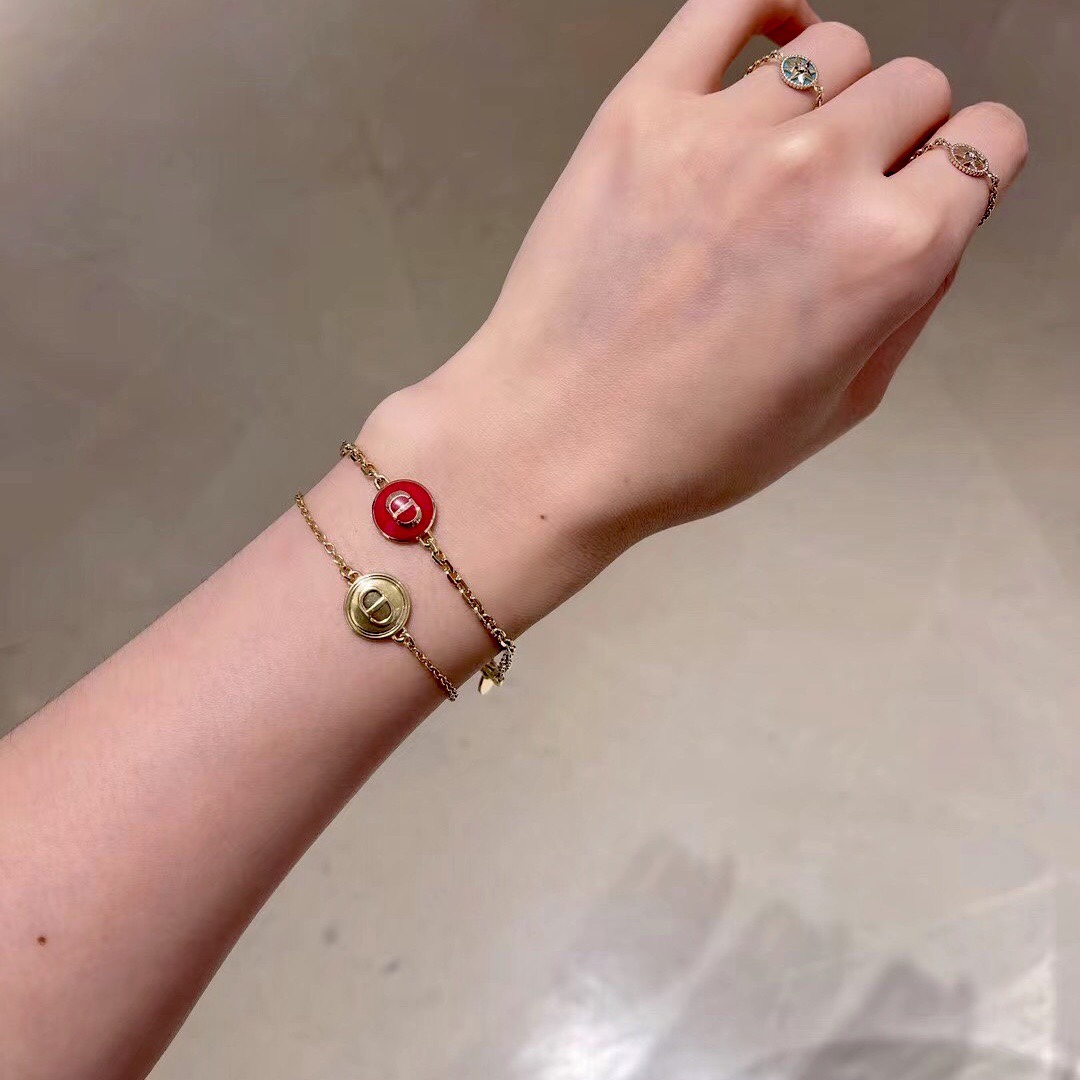 Dior Round CD Necklace
