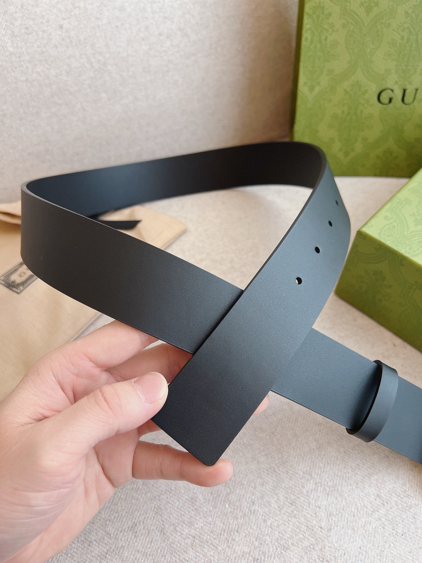 Gucci Interlocking Double G Buckle Leather Belt 4.0cm Width