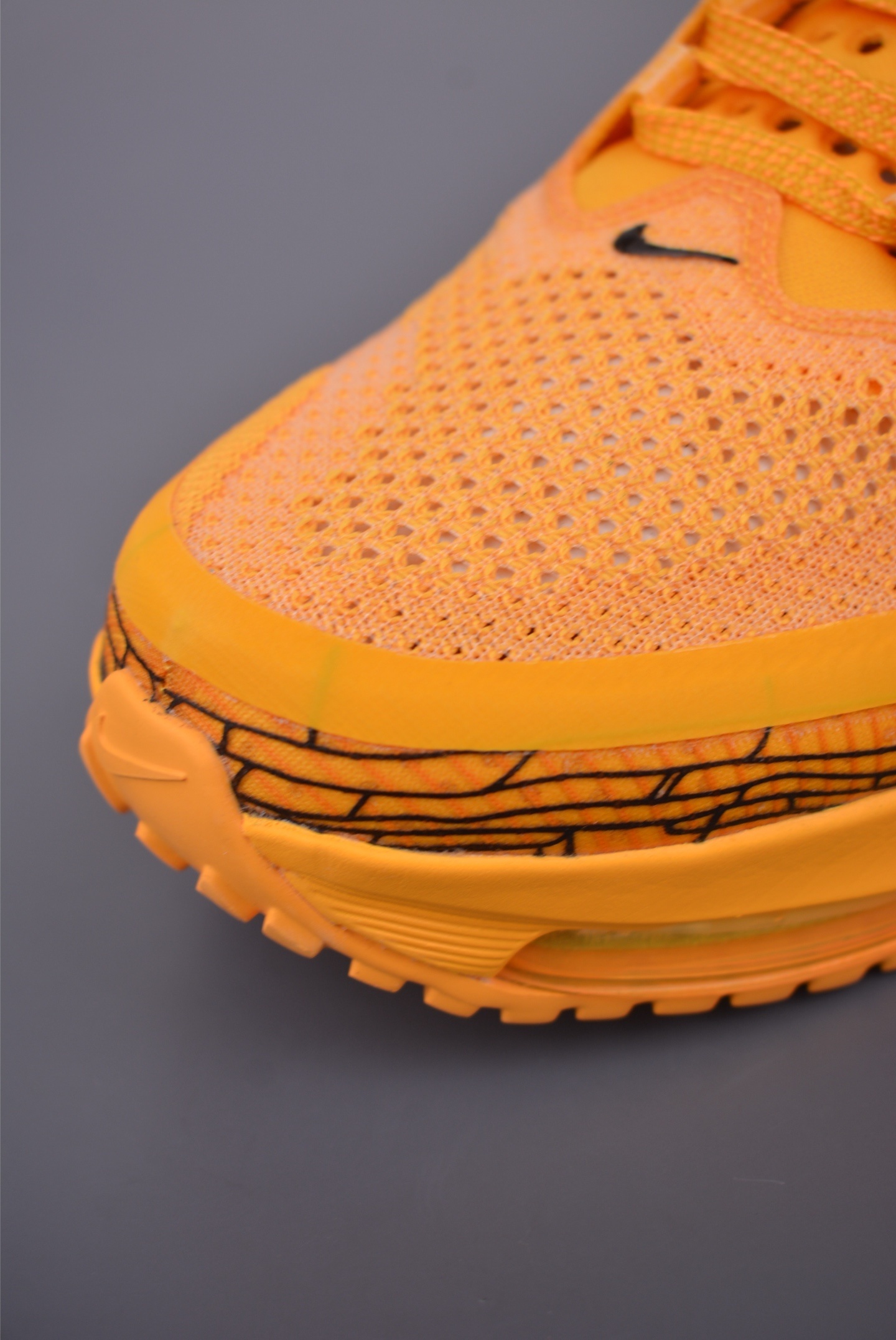 Nike Pegasus Premium LV8 “Modern Mayfly Pack”IH3256-700