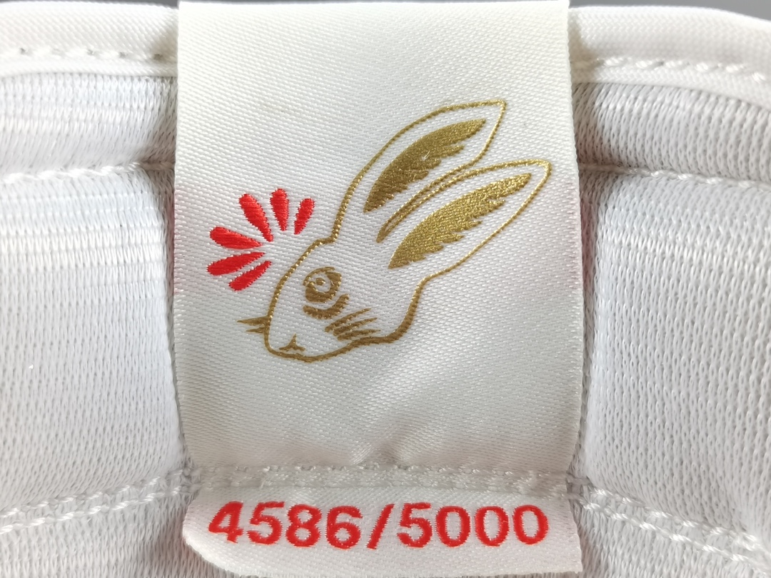 Nike Air Jordan 1 Low OGYear of the Rabbit DV1312-200