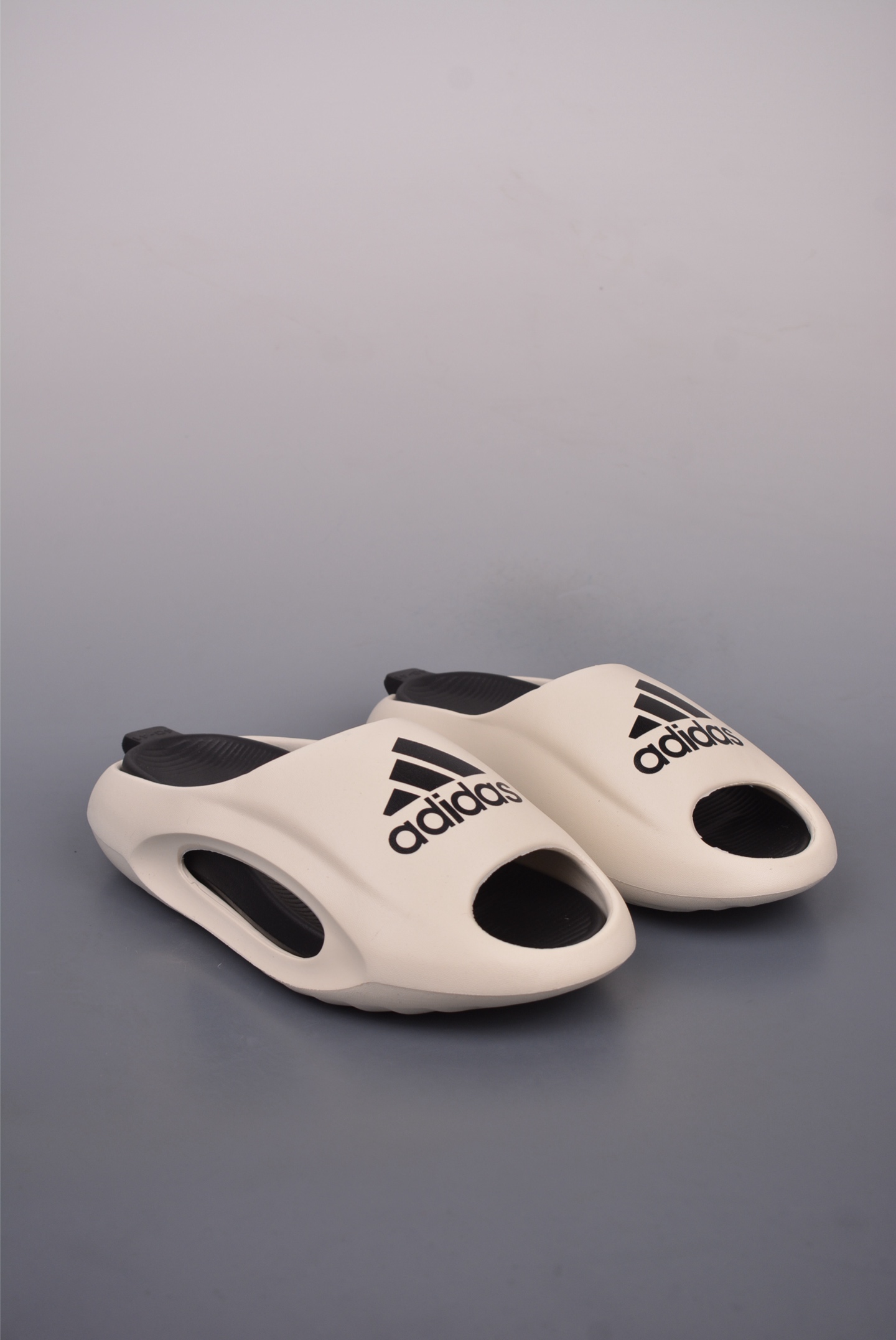 Adidas Superstar Slippers