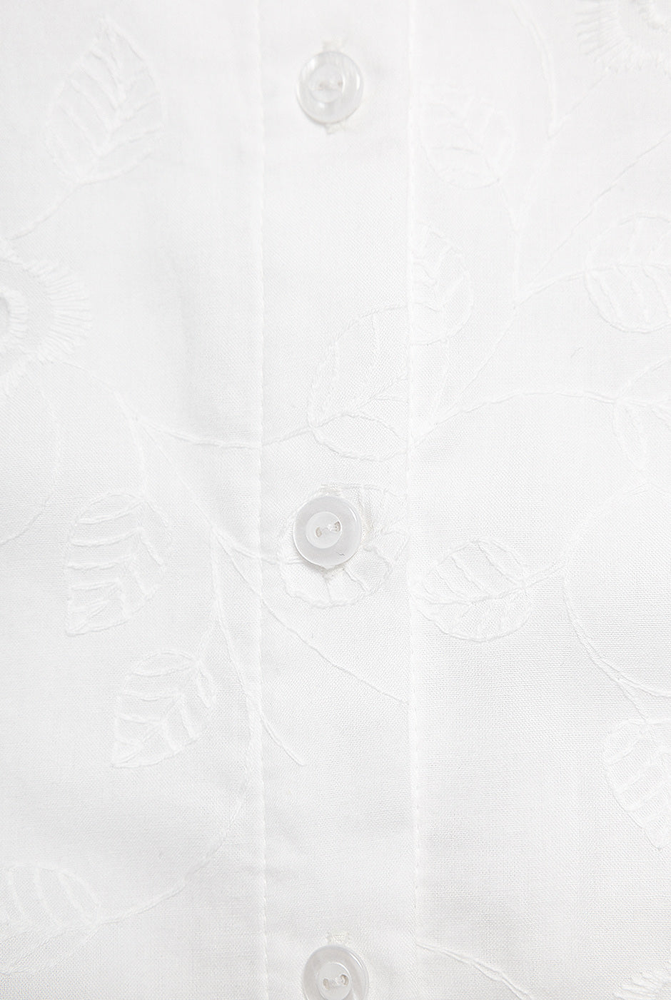 Vestido blanco de cuello camisero