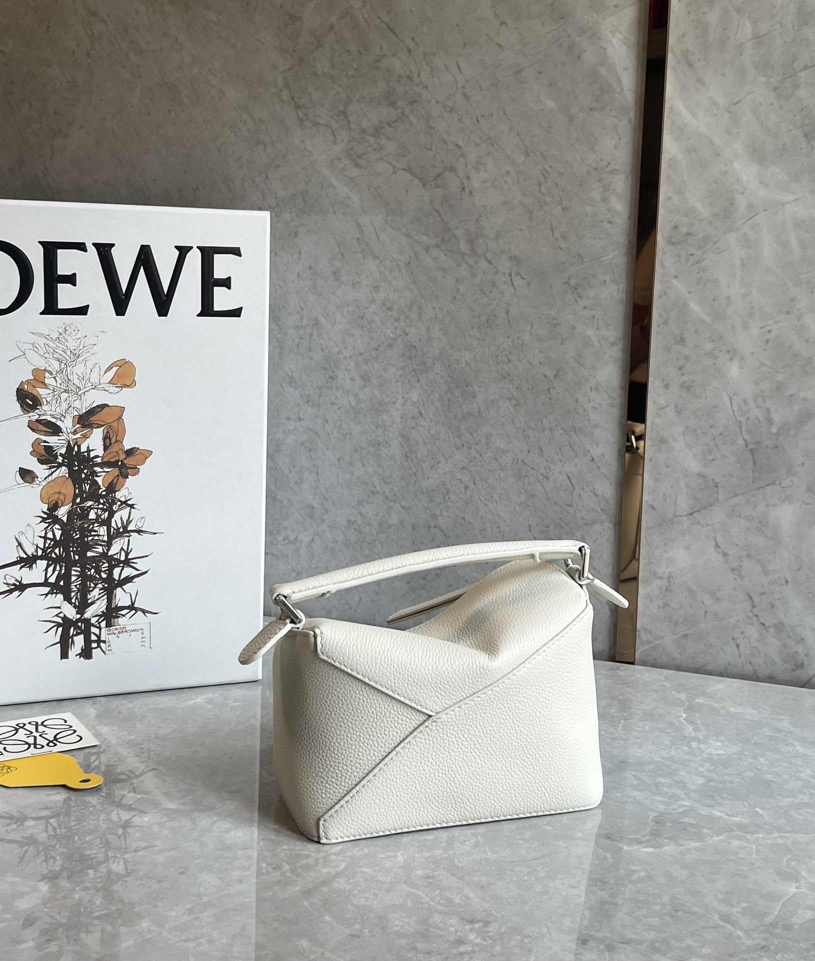 Loewe zzle mini handbag 0680