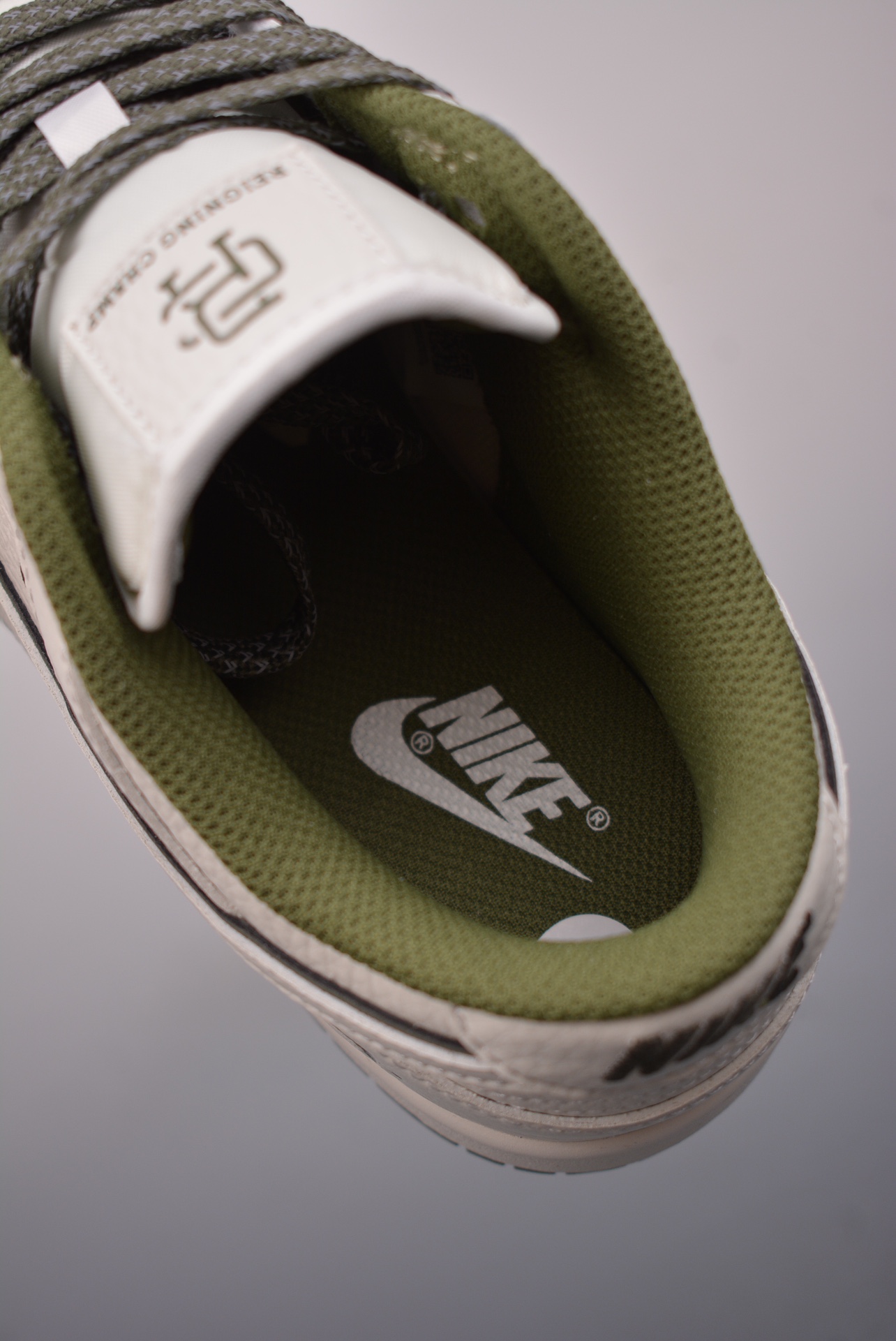 Reigning Champ x Nike SB Dunk Low RC Olive Green RC3085-893