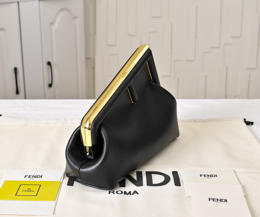 FENDI First Shoulder Bag 80016