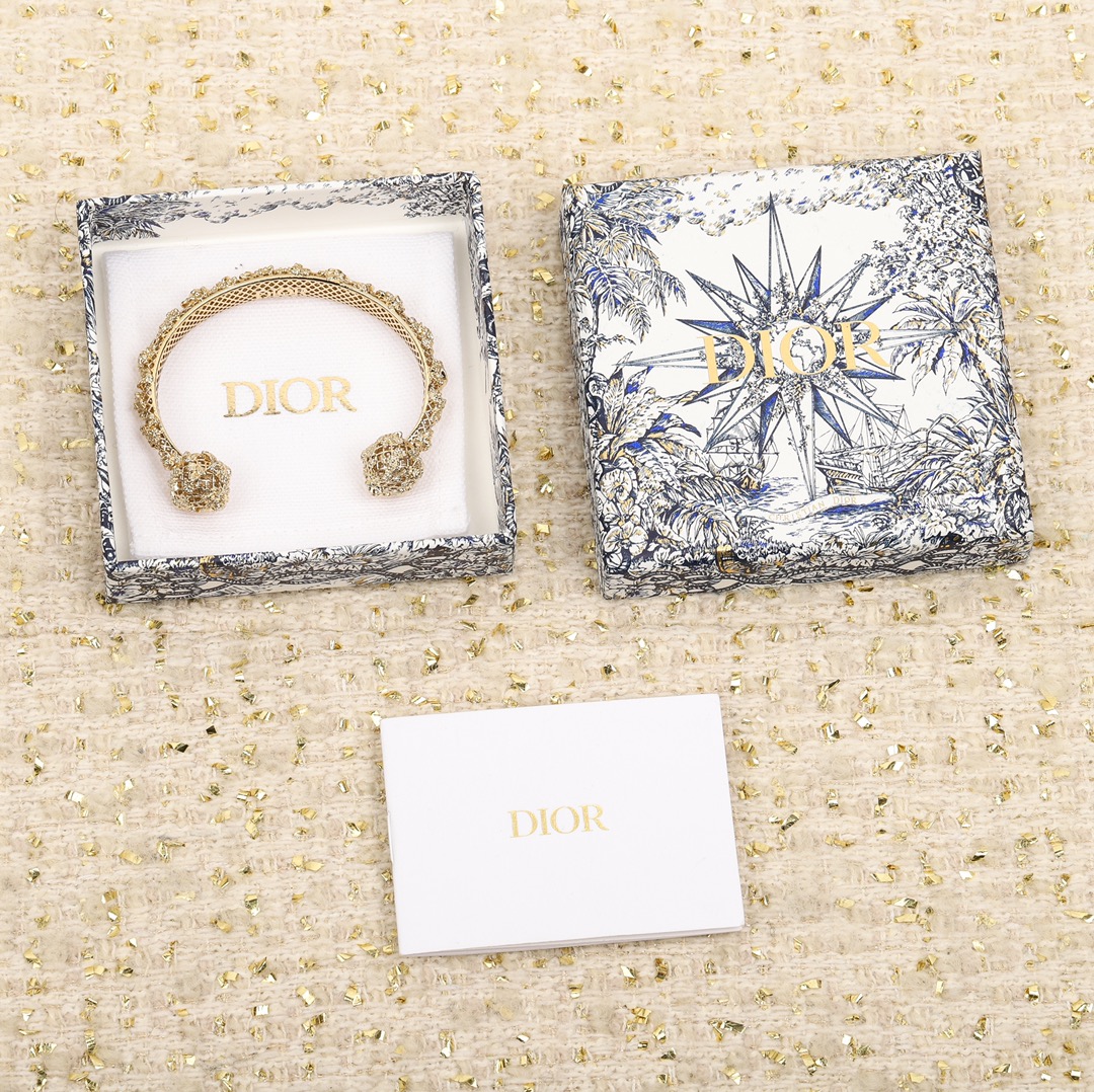 Dior hollow open bracelet