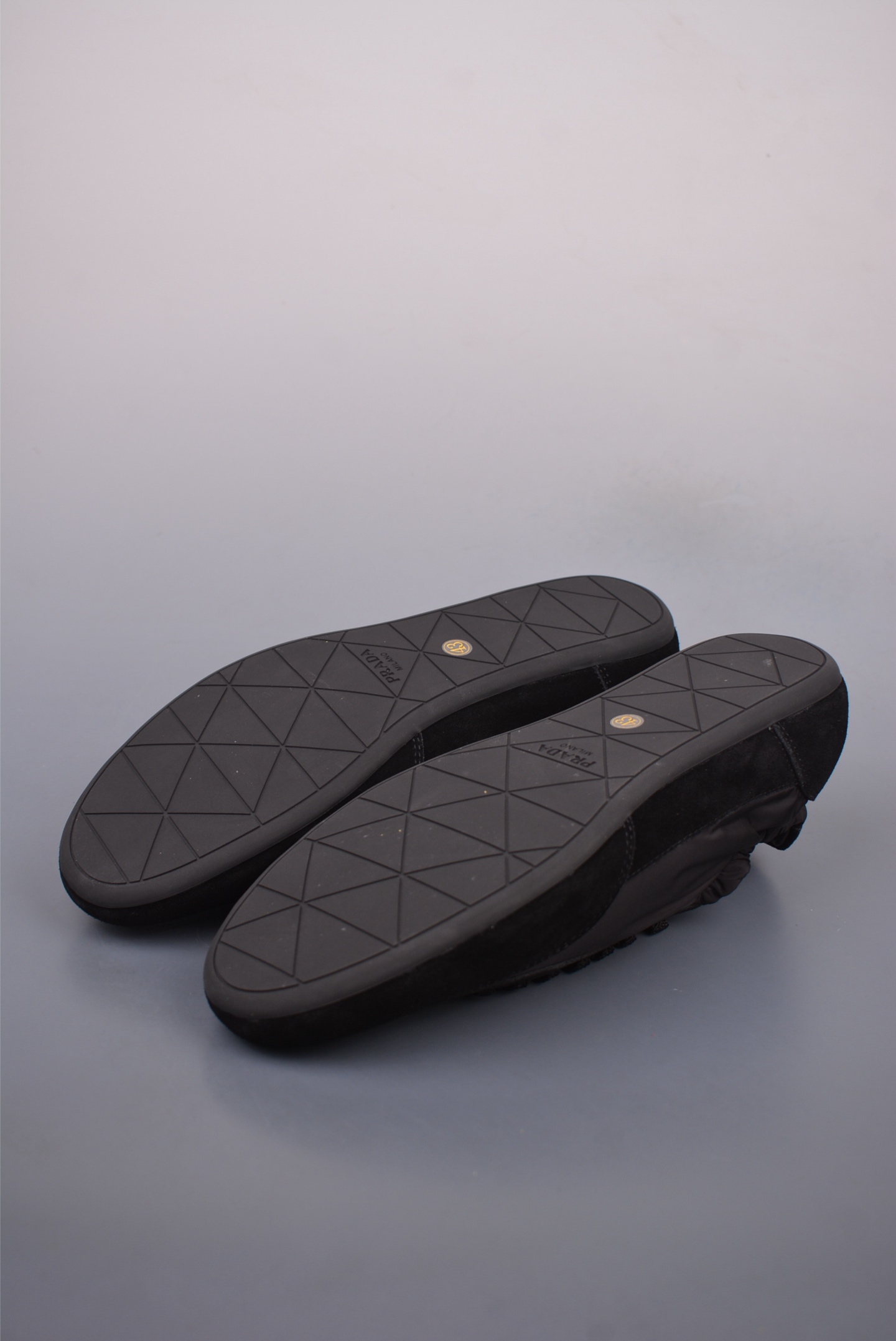 Prada SpringSummer Show Thin-soled German Training Shoes Black