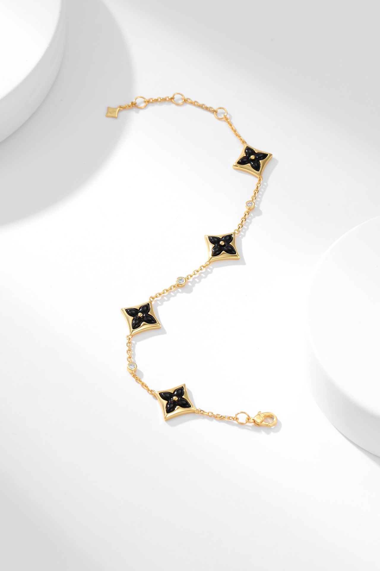Louis Vuitton four leaf clover bracelet