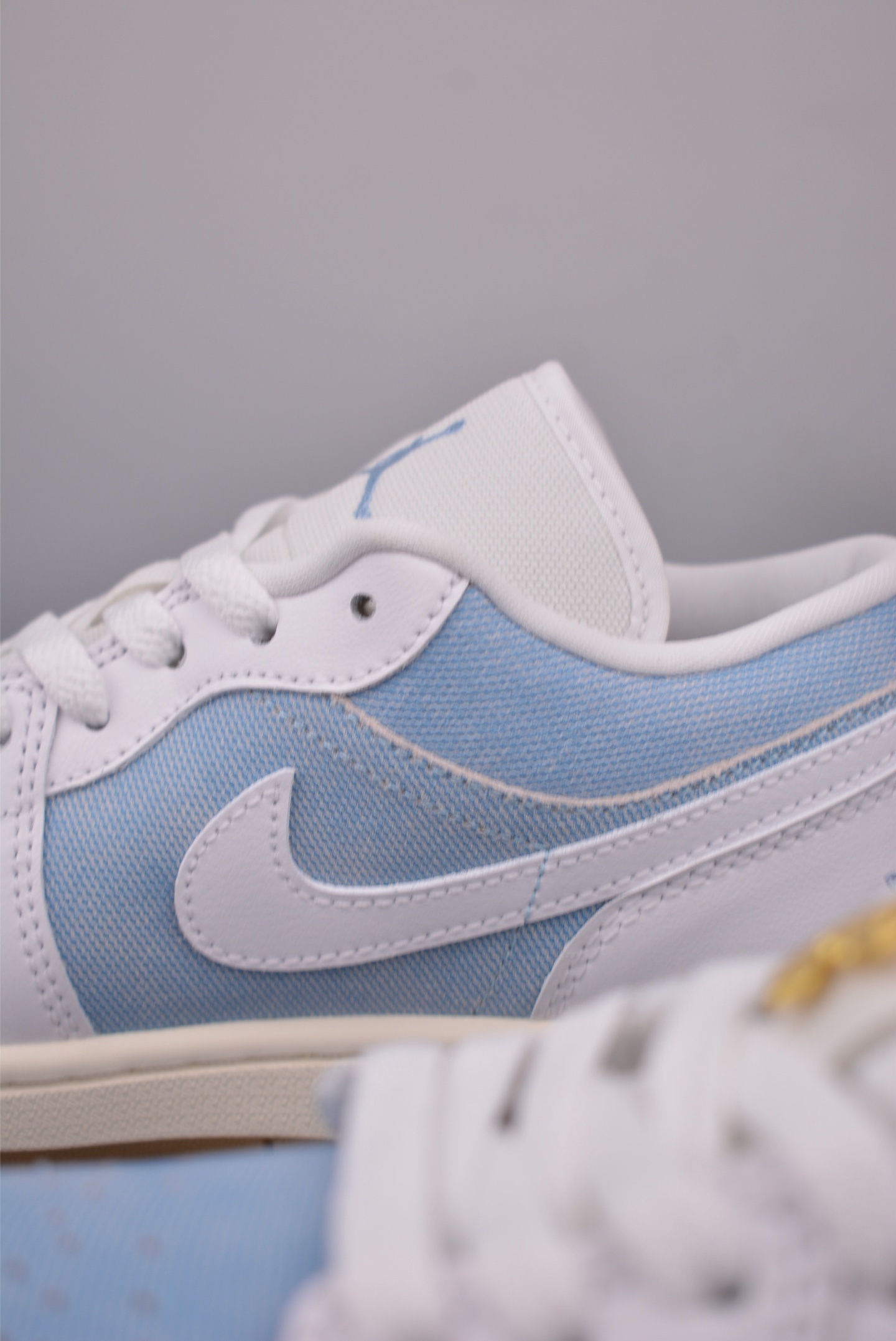 Air Jordan 1 Low Denim 