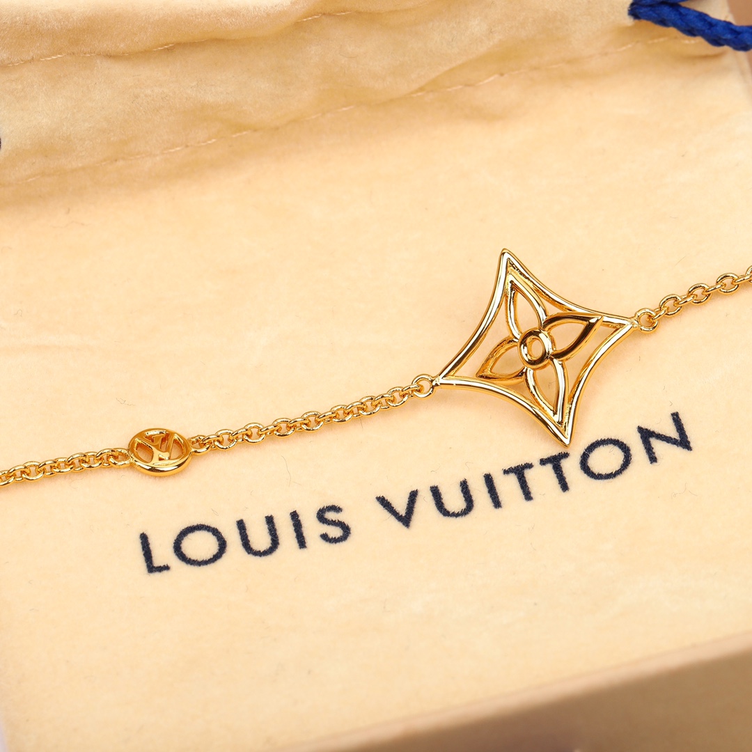 Louis Vuitton Multi-element Items Bracelets