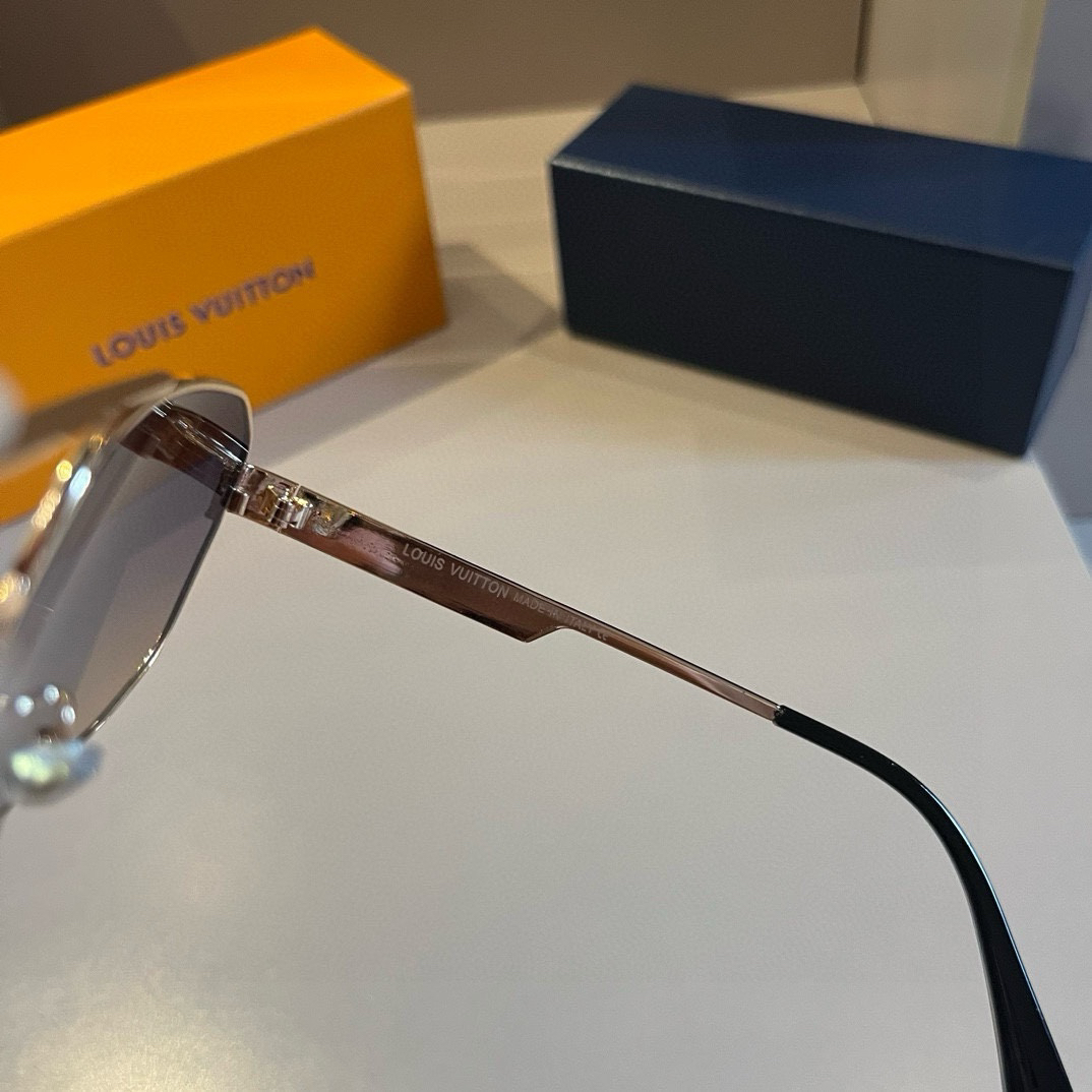 Louis Vuitton Square Frame Sunglasses