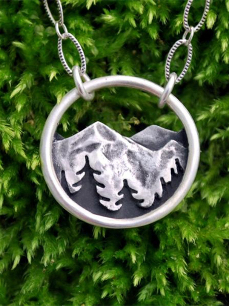 Vintage Landscape Hollow Carving Necklace