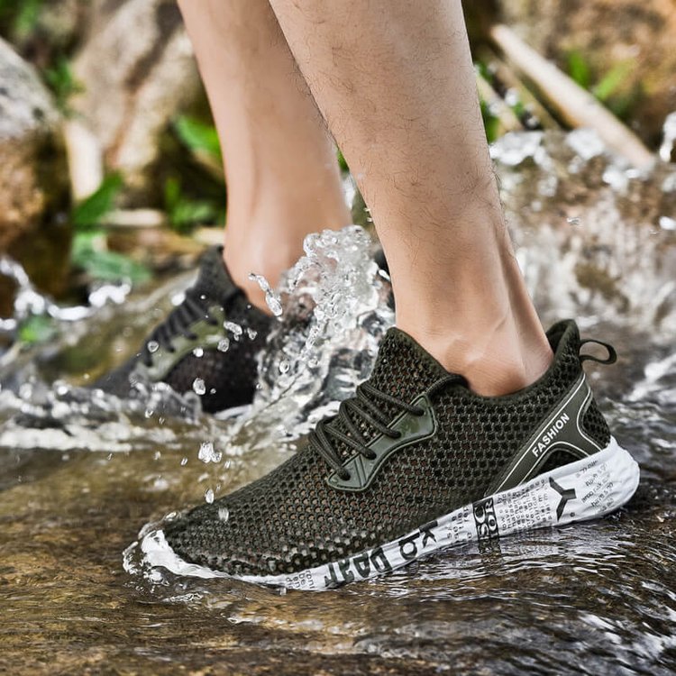 Men's Summer Graffiti Cutout Sneakers