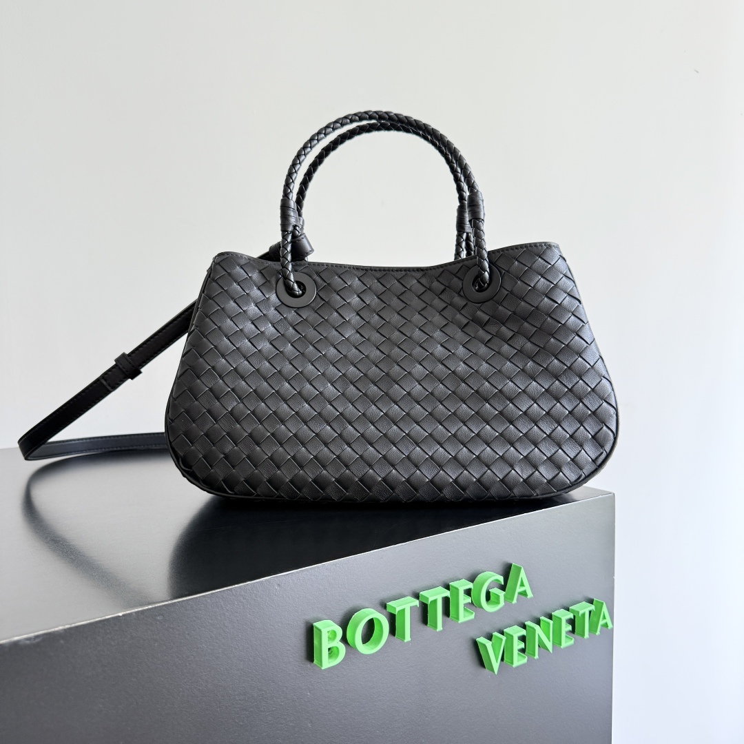 Bottega Veneta Basket New Woven Tote Bag 836261