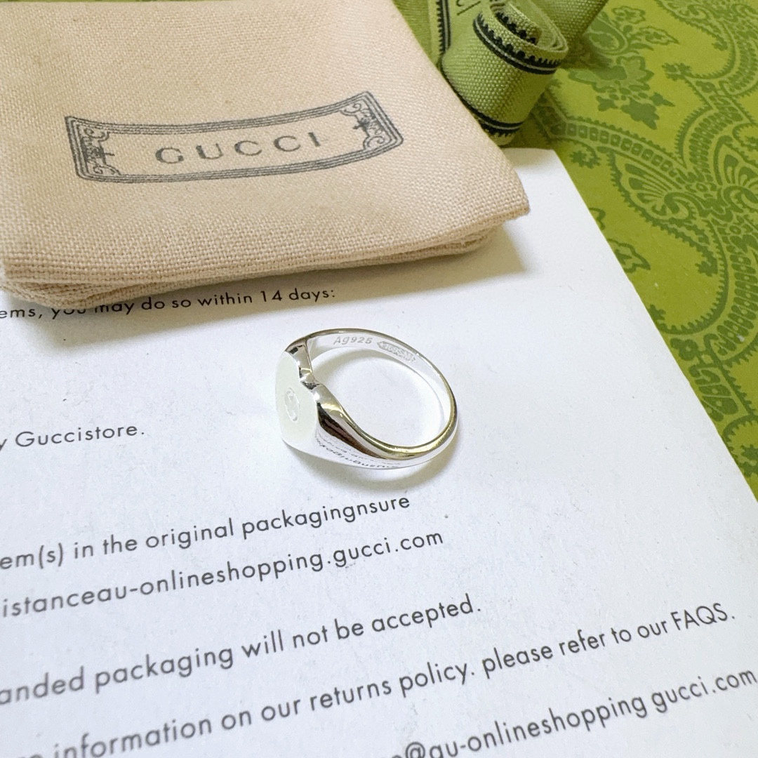 GUCCI Heart Ring