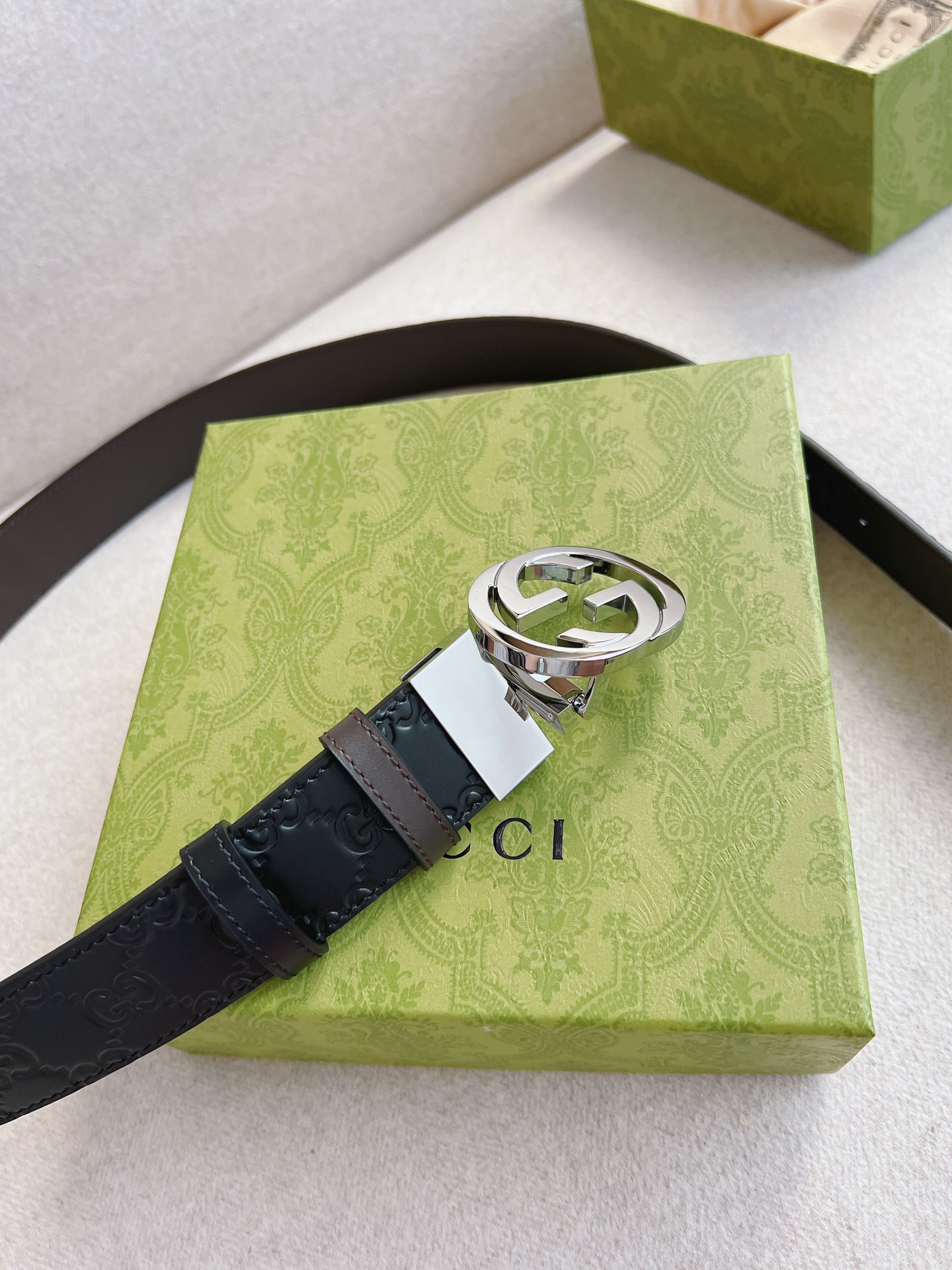 Gucci Signature printed cowhide double-sided belt 3.70CM wide