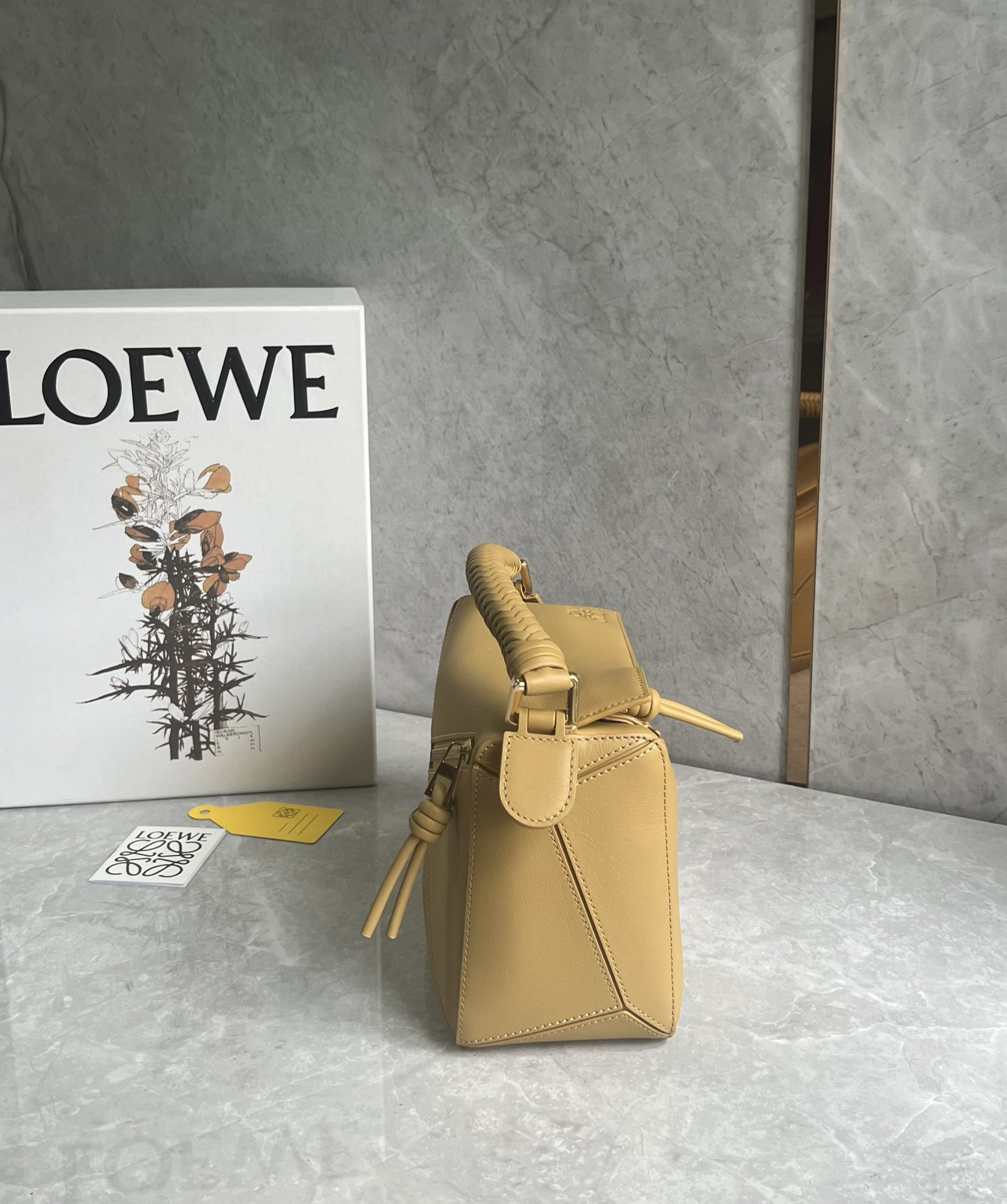 Loewe zzle bag with braided handle 0189
