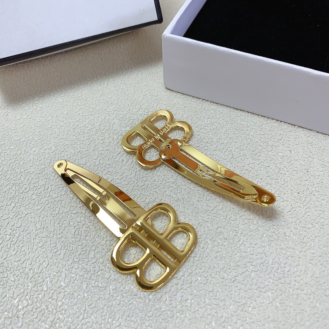 Balenciaga BB hair clip