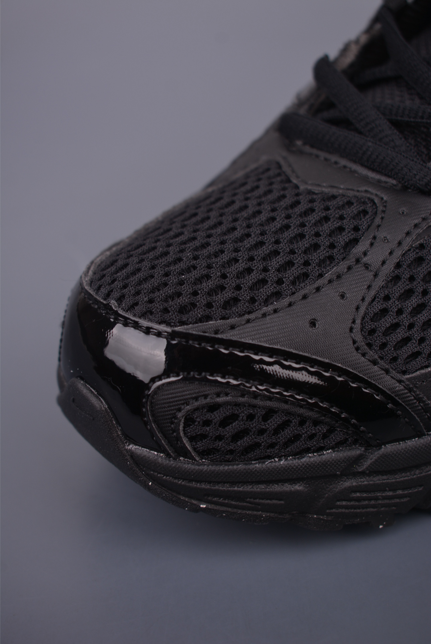 Nike V5 RNR “Black Anthracite”HJ5228-001