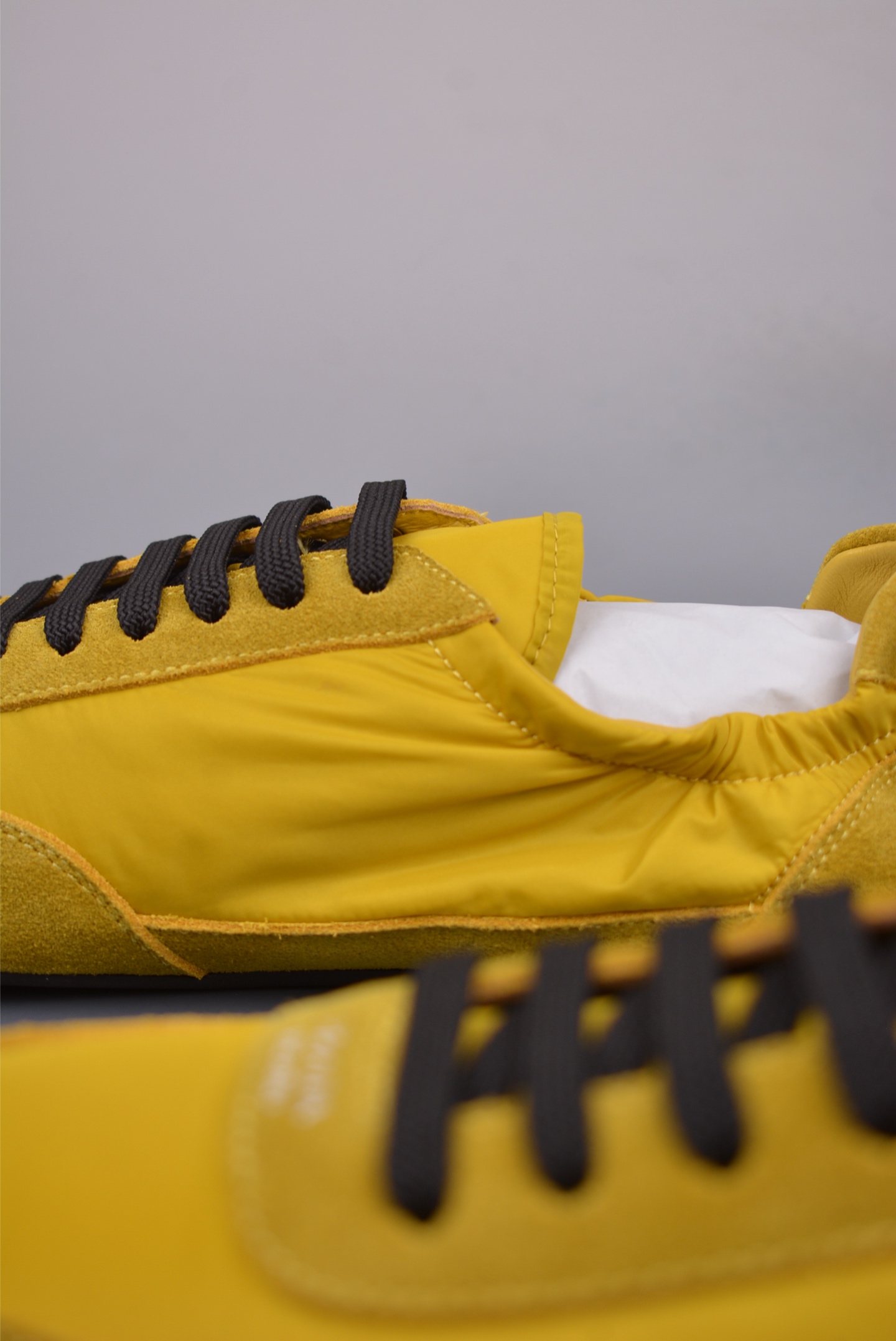 Prada SpringSummer Show Thin-soled Dexterity Shoes Yellow